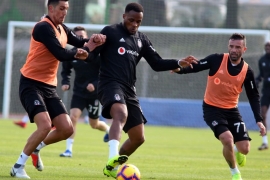 Mirin, takımla ilk antrenmanında