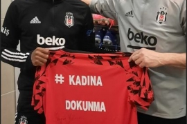 Beşiktaş'tan şiddet mağduru kadınlar için anlamlı proje: Kadına Dokunma