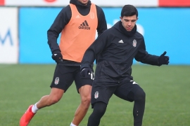 Kartal, ara vermeden çalışıyor