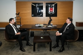 Ekrem İmamoğlu ve Rıza Akpolat, Hasan Arat ile Beşiktaş'ta buluştu