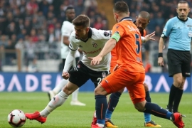 Beşiktaş Başakşehir’i puansız uğurladı