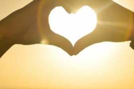 Türk hayranlardan sürpriz etkinlik! Rock Daily'nin doğum günü kutlandı