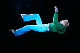 SHINee'nin Key'inden avangard bir geri dönüş: BAD LOVE