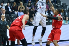 Kartal evinde kazandı