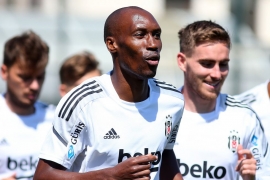 Kartal, kondisyon ve taktik çalıştı