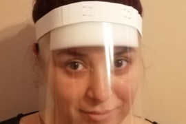 Kendi imkanlarıyla Kronovirüs’e karşı koruyucu siper üretiyorlar