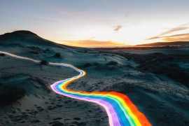 Gökkuşağı yolları manzarayı ele geçirdi