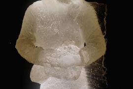 Boğaziçi Üniversitesi öğrencilerine umut olan Haller I Hayaller: Uyumsuz Zamanlarda Dirençlik Sergisinin açılışında eserlere büyük ilgi