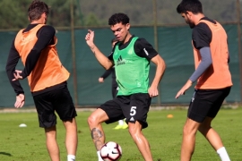 Kartal, ara vermeden çalışıyor