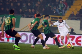 Beşiktaş ikinci yarıya galibiyetle başladı