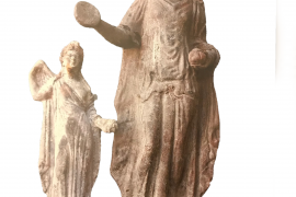 Parion Antik Kenti ve ihtişamının simgesi Roma Tiyatrosu