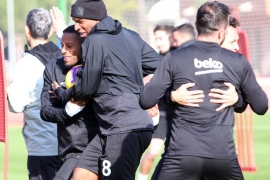 Mirin, takımla ilk antrenmanında