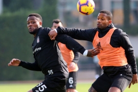 Mirin, takımla ilk antrenmanında