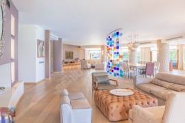 2 bin 500 metrekarelik malikanenin satışı Bodrum'da gündem oldu