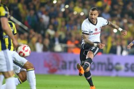 Dev maçta insanlık ayıbı.İşte o anlar