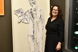 Boğaziçi Üniversitesi öğrencilerine umut olan Haller I Hayaller: Uyumsuz Zamanlarda Dirençlik Sergisinin açılışında eserlere büyük ilgi