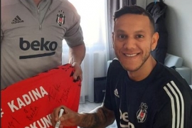 Beşiktaş'tan şiddet mağduru kadınlar için anlamlı proje: Kadına Dokunma