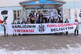 Beşiktaş'tan çocuklara 800 forma hediye