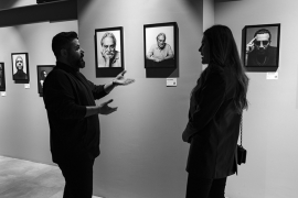 Ünlü isimlerin yer aldığı Murat Arık Portreler Fotoğraf Sergisi'nin geliri eğitime bağışlanacak!
