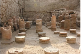 Parion Antik Kenti ve ihtişamının simgesi Roma Tiyatrosu