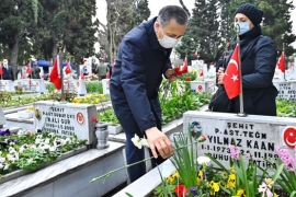 İstanbul'da Çanakkale Şehitleri törenle anıldı