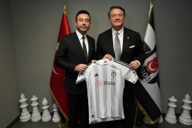Ekrem İmamoğlu ve Rıza Akpolat, Hasan Arat ile Beşiktaş'ta buluştu