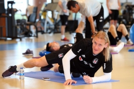 Hem sahada hem salonda çalıştılar