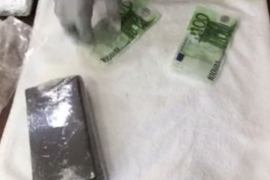 Beşiktaş Emniyet'i sahte para dolandırıcısını suç üstü yakaladı