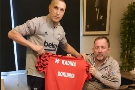 Beşiktaş'tan şiddet mağduru kadınlar için anlamlı proje: Kadına Dokunma