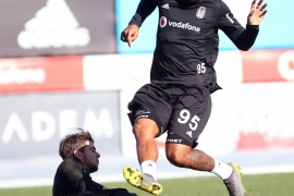 Kartal ara vermeden başladı