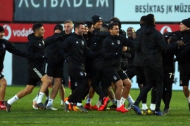 Sağanak yağmurda taktik çalıştılar