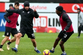 Sağanak yağmur altında antrenman