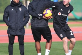 Mirin, takımla ilk antrenmanında