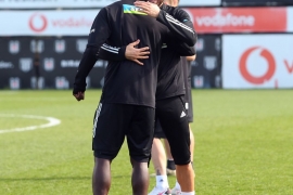 Yıllar sonra yeniden siyah-beyazlı forma ile idmanda