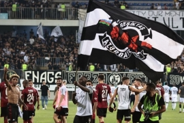 Beşiktaş turu araladı!