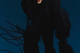 EXO'dan KAI ilk solo albümü ile müzik listelerini ele geçirdi