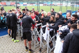 Taraftarlardan ziyaret