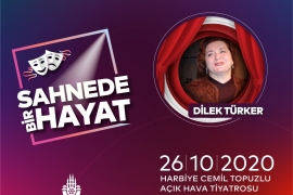 Açık havada her akşam bir usta sanatçı İstanbullularla buluşuyor