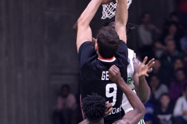 Nanterre:68 Beşiktaş Sompo Japan:59