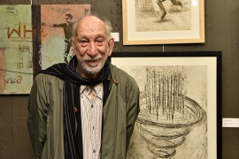 Boğaziçi Üniversitesi öğrencilerine umut olan Haller I Hayaller: Uyumsuz Zamanlarda Dirençlik Sergisinin açılışında eserlere büyük ilgi