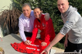 Beşiktaş'tan şiddet mağduru kadınlar için anlamlı proje: Kadına Dokunma