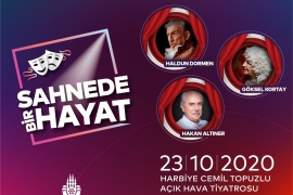 Açık havada her akşam bir usta sanatçı İstanbullularla buluşuyor