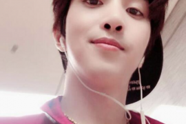 Rock Daily는 그의 새 프로젝트 LAYOR와 함께 돌아옵니다