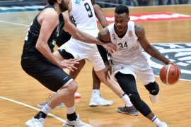 Potanın Kartallarından basket yağmuru