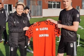 Beşiktaş'tan şiddet mağduru kadınlar için anlamlı proje: Kadına Dokunma