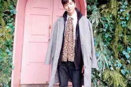 Türk hayranlardan sürpriz etkinlik! Rock Daily'nin doğum günü kutlandı