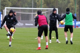 Hem sahada hem salonda çalıştılar