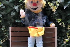 Kendi imkanlarıyla Kronovirüs’e karşı koruyucu siper üretiyorlar