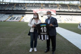 Bakanlar Vodafone Park'taydı