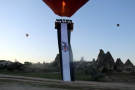 Türkiye’nin dört bir yanında Beşiktaş Bayrakları